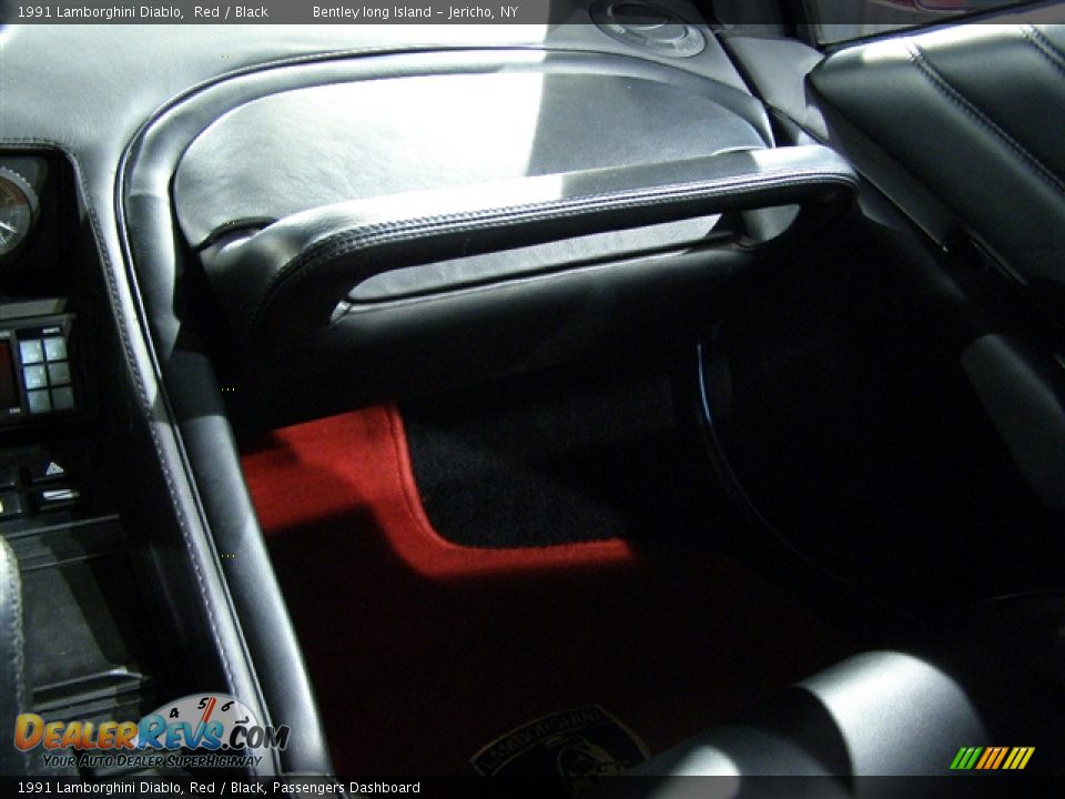 1991 Lamborghini Diablo, Red / Black, Passengers Dashboard - 1991 Lamborghini Diablo