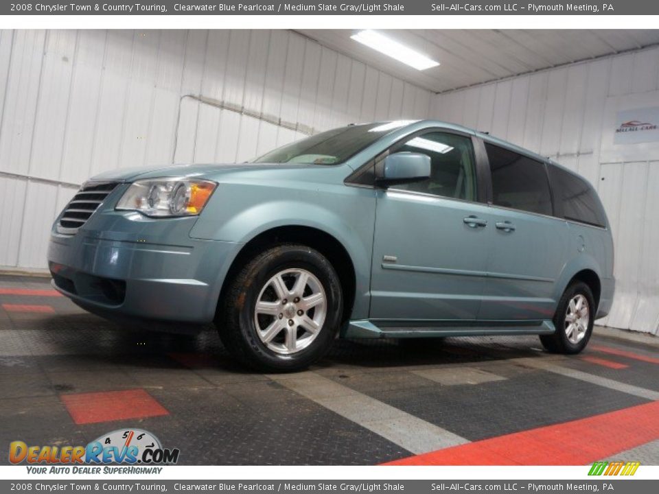 2008 Chrysler Town & Country Touring Clearwater Blue Pearlcoat / Medium Slate Gray/Light Shale Photo #2