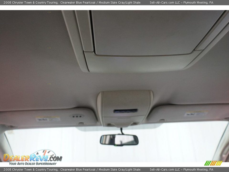 2008 Chrysler Town & Country Touring Clearwater Blue Pearlcoat / Medium Slate Gray/Light Shale Photo #19