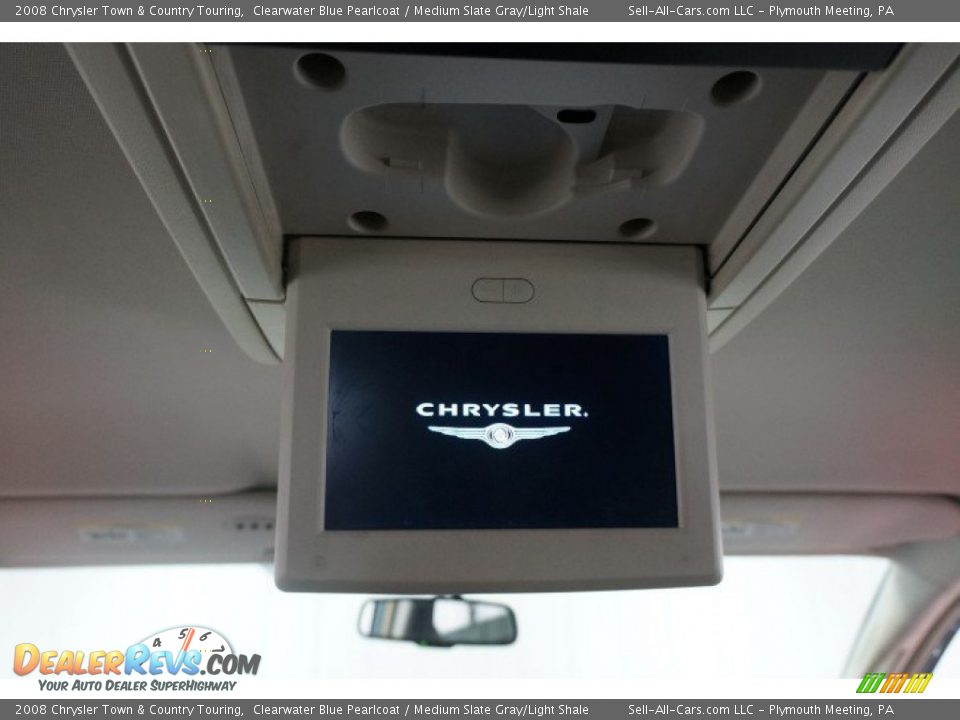2008 Chrysler Town & Country Touring Clearwater Blue Pearlcoat / Medium Slate Gray/Light Shale Photo #20