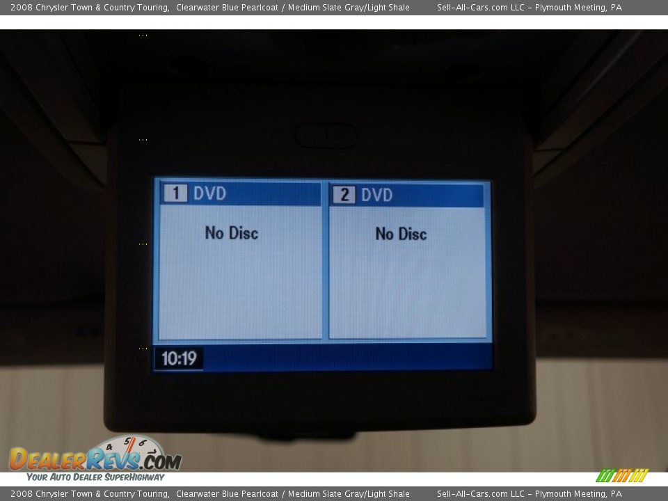 2008 Chrysler Town & Country Touring Clearwater Blue Pearlcoat / Medium Slate Gray/Light Shale Photo #21