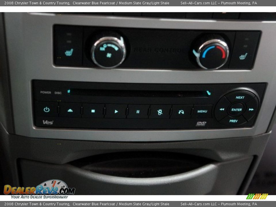2008 Chrysler Town & Country Touring Clearwater Blue Pearlcoat / Medium Slate Gray/Light Shale Photo #34