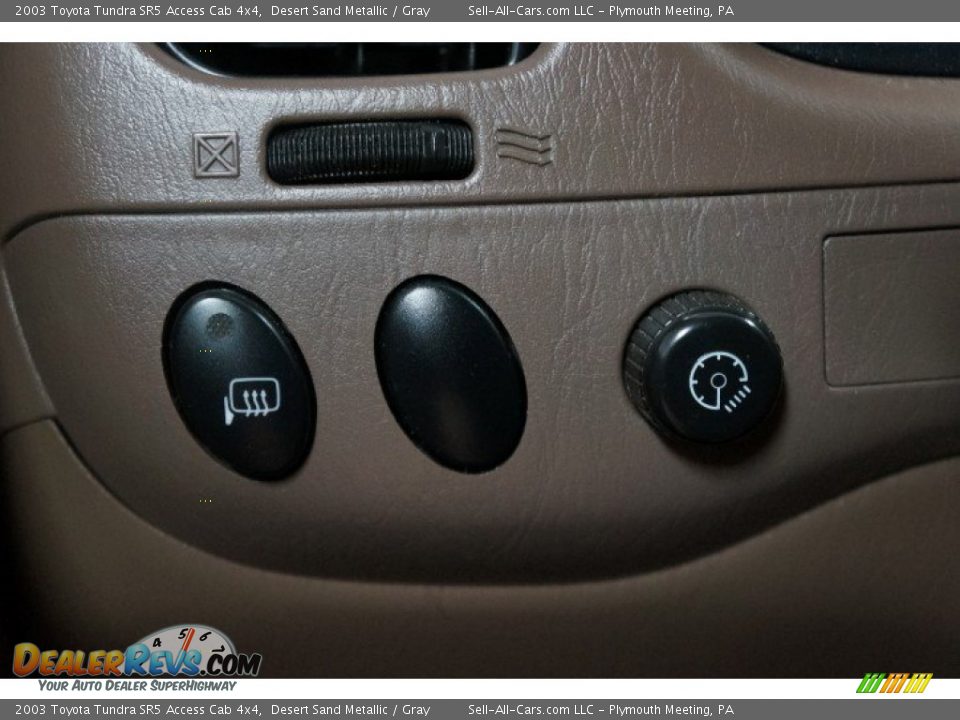 2003 Toyota Tundra SR5 Access Cab 4x4 Desert Sand Metallic / Gray Photo #31