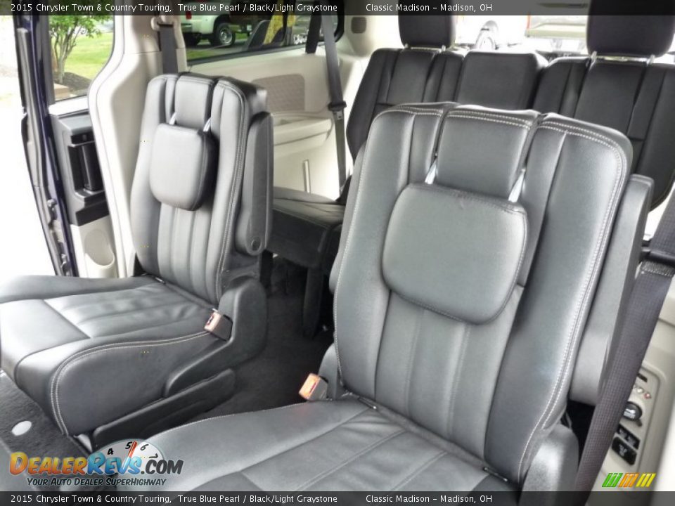 2015 Chrysler Town & Country Touring True Blue Pearl / Black/Light Graystone Photo #10