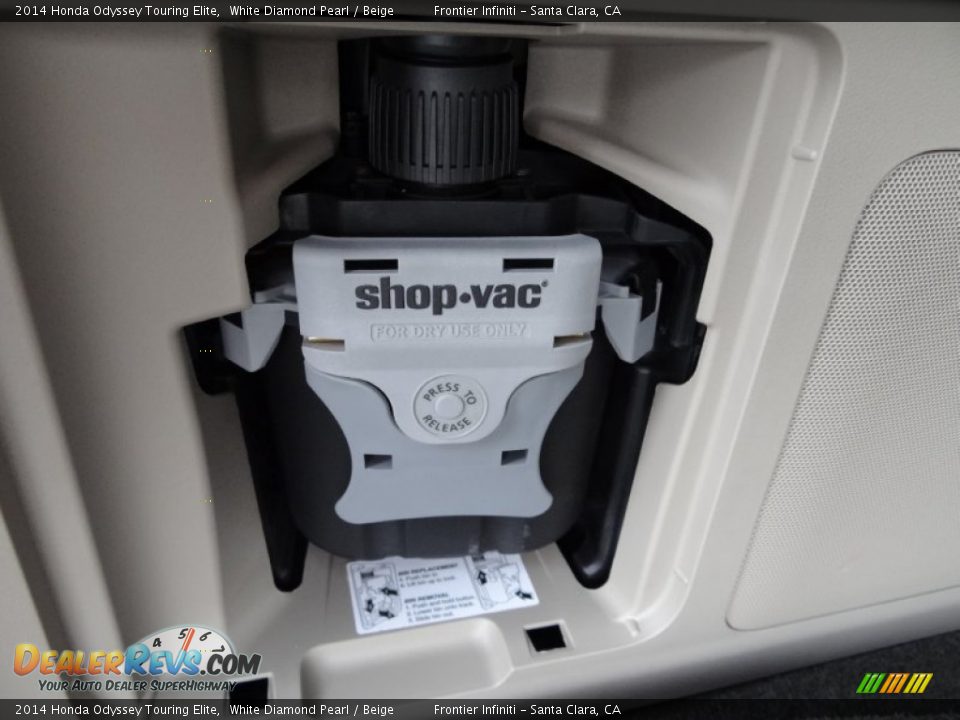 Tool Kit of 2014 Honda Odyssey Touring Elite Photo #31