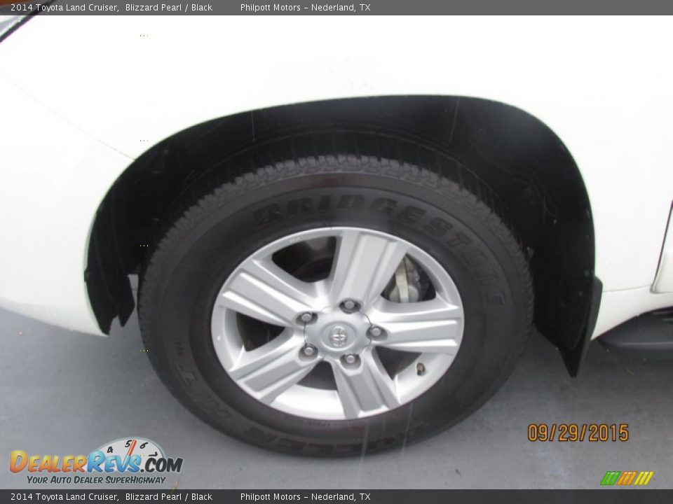 2014 Toyota Land Cruiser Blizzard Pearl / Black Photo #18