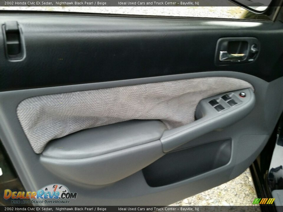 2002 Honda Civic EX Sedan Nighthawk Black Pearl / Beige Photo #21