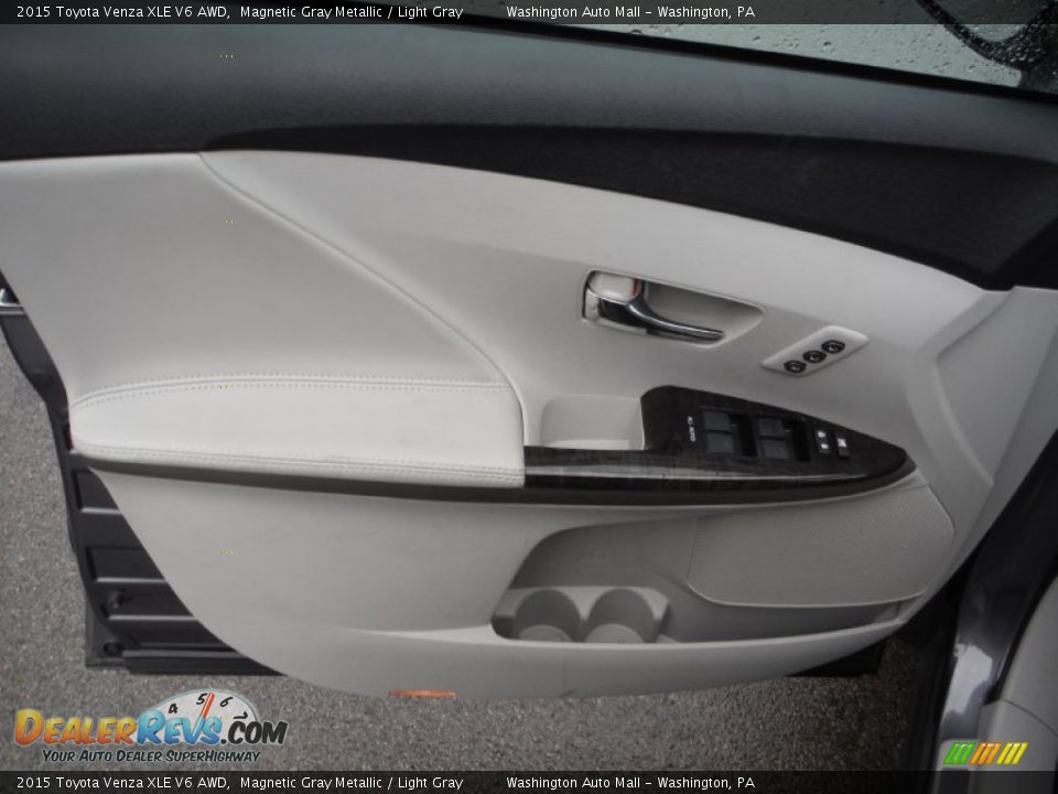 2015 Toyota Venza XLE V6 AWD Magnetic Gray Metallic / Light Gray Photo #11