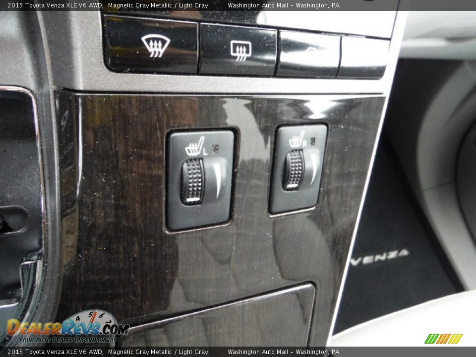 2015 Toyota Venza XLE V6 AWD Magnetic Gray Metallic / Light Gray Photo #16