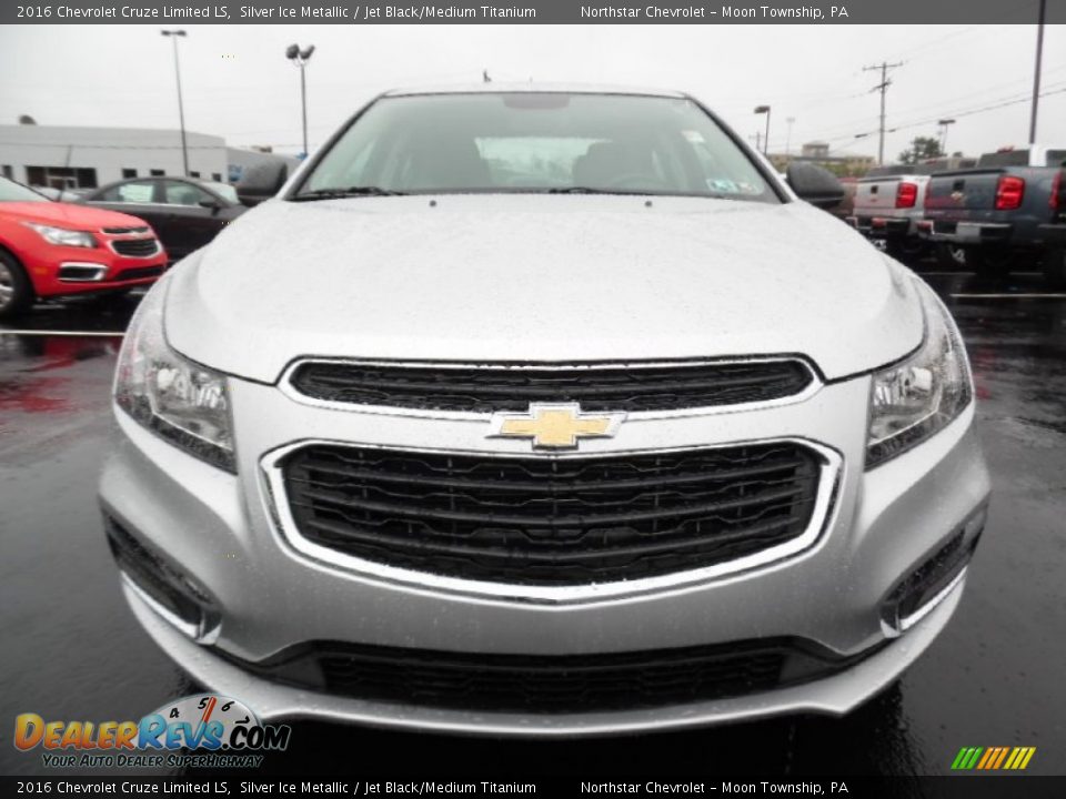 2016 Chevrolet Cruze Limited LS Silver Ice Metallic / Jet Black/Medium Titanium Photo #2