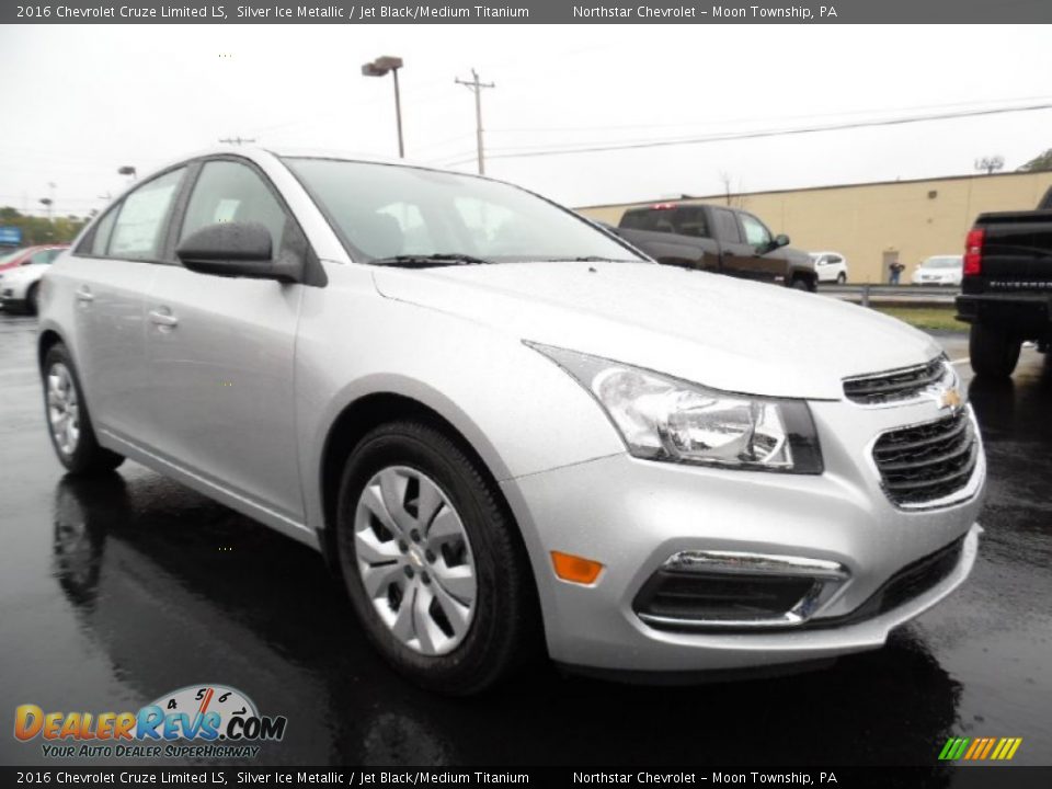 2016 Chevrolet Cruze Limited LS Silver Ice Metallic / Jet Black/Medium Titanium Photo #3