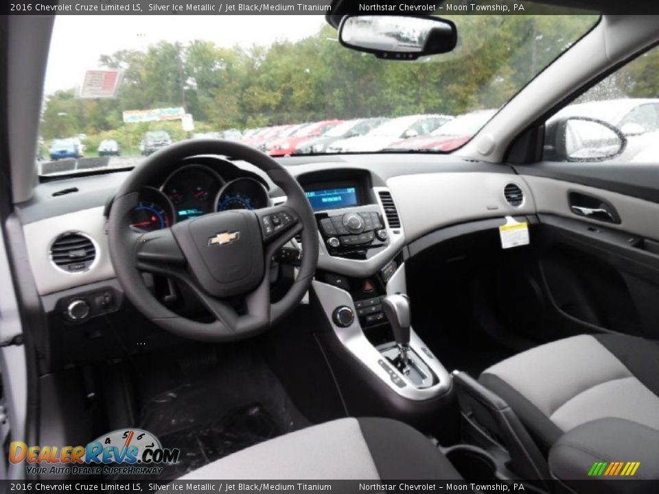 2016 Chevrolet Cruze Limited LS Silver Ice Metallic / Jet Black/Medium Titanium Photo #13