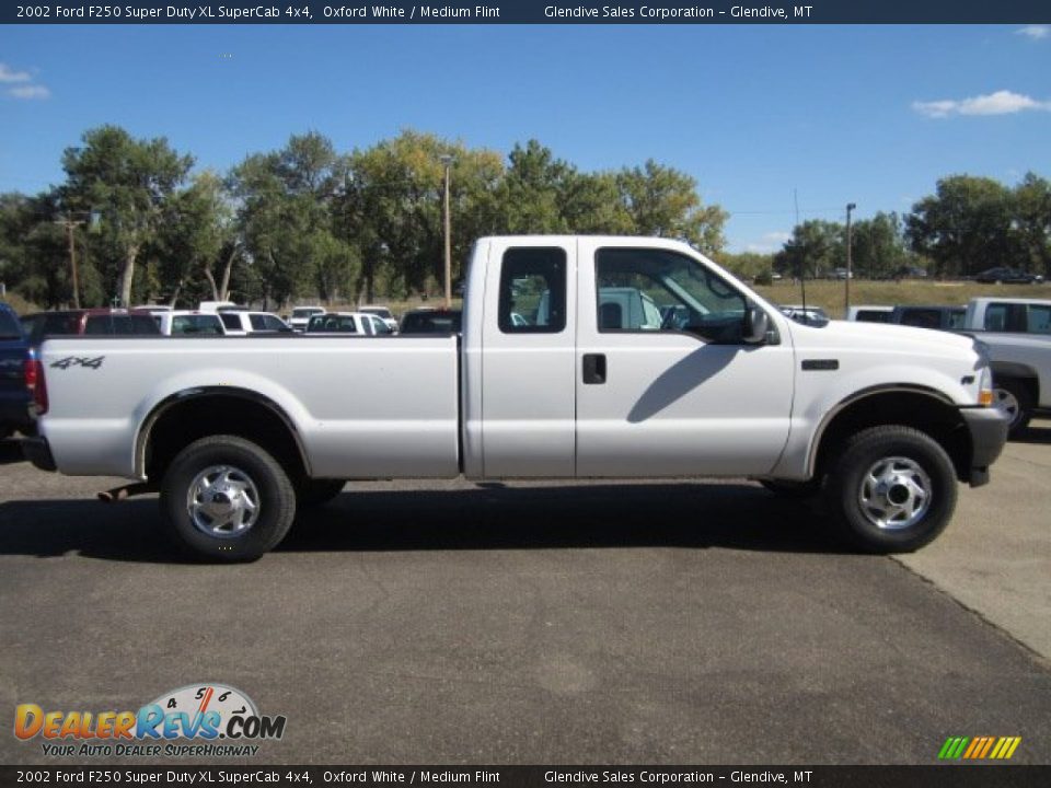 2002 Ford F250 Super Duty XL SuperCab 4x4 Oxford White / Medium Flint Photo #10