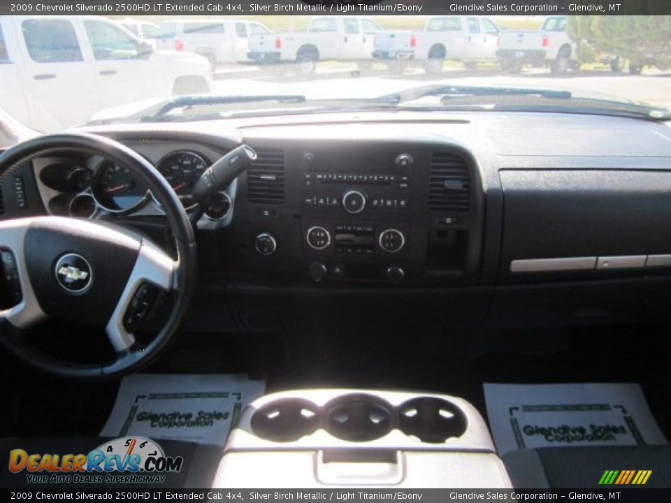 2009 Chevrolet Silverado 2500HD LT Extended Cab 4x4 Silver Birch Metallic / Light Titanium/Ebony Photo #9