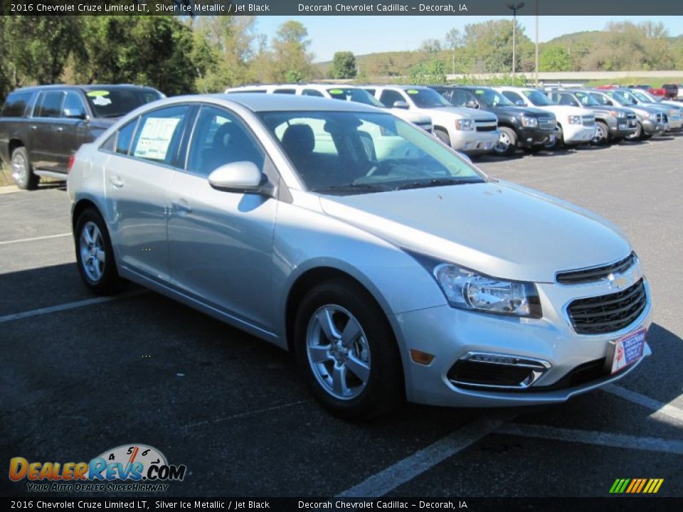 2016 Chevrolet Cruze Limited LT Silver Ice Metallic / Jet Black Photo #3