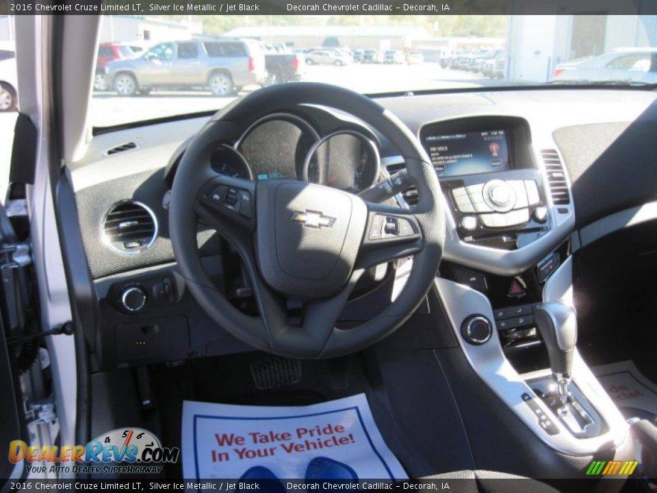 2016 Chevrolet Cruze Limited LT Silver Ice Metallic / Jet Black Photo #12