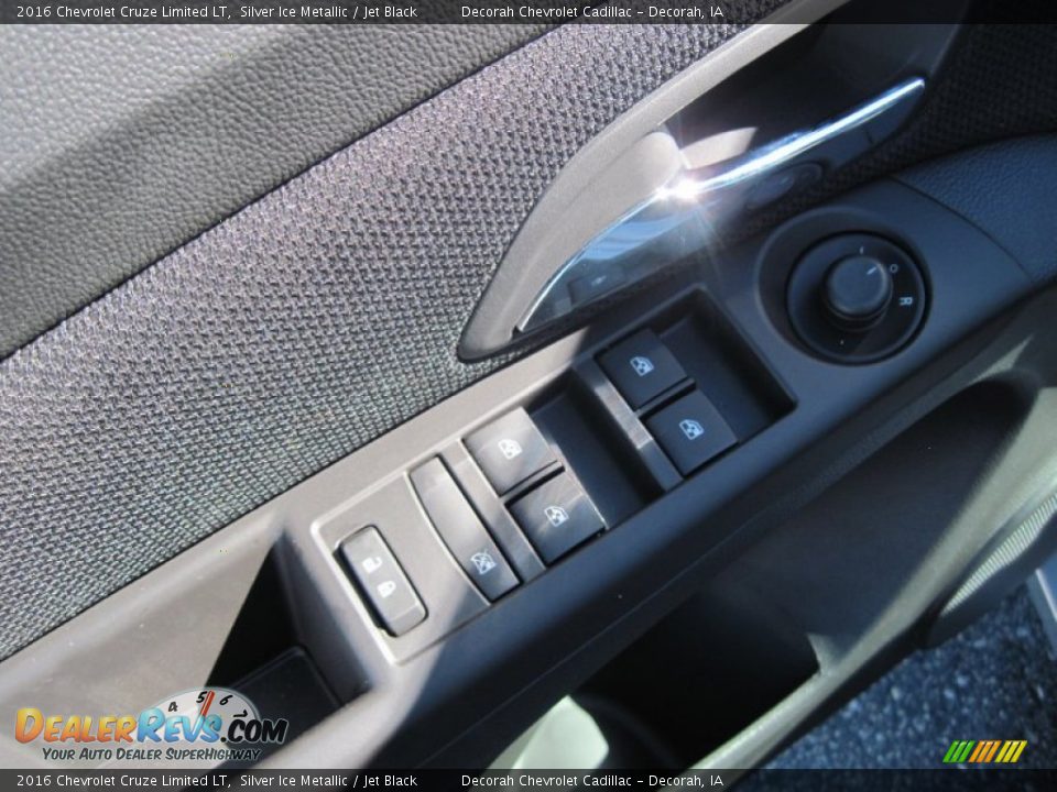 2016 Chevrolet Cruze Limited LT Silver Ice Metallic / Jet Black Photo #14