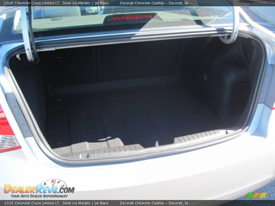 2016 Chevrolet Cruze Limited LT Silver Ice Metallic / Jet Black Photo #19