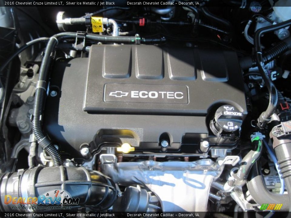 2016 Chevrolet Cruze Limited LT Silver Ice Metallic / Jet Black Photo #33