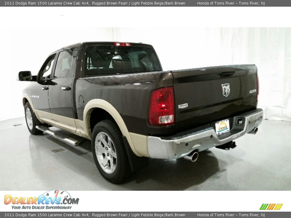 2011 Dodge Ram 1500 Laramie Crew Cab 4x4 Rugged Brown Pearl / Light Pebble Beige/Bark Brown Photo #15