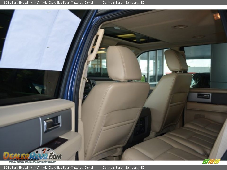 2011 Ford Expedition XLT 4x4 Dark Blue Pearl Metallic / Camel Photo #13