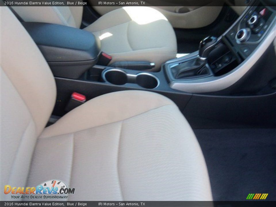 2016 Hyundai Elantra Value Edition Blue / Beige Photo #13