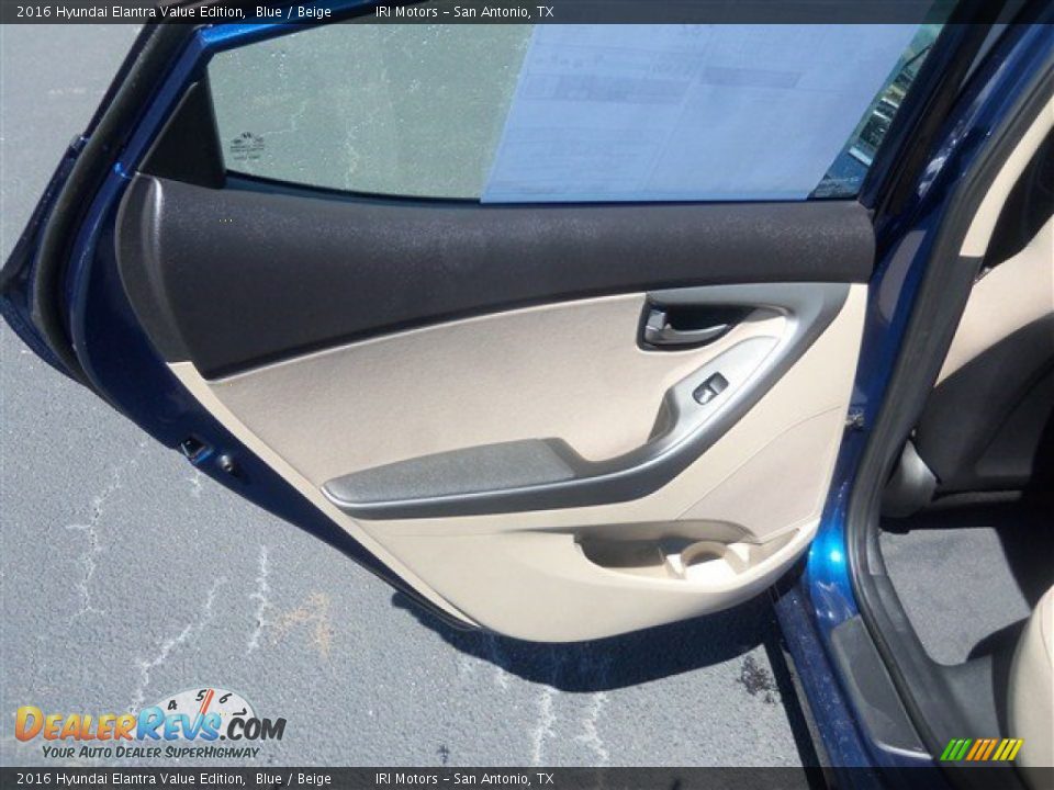 2016 Hyundai Elantra Value Edition Blue / Beige Photo #18