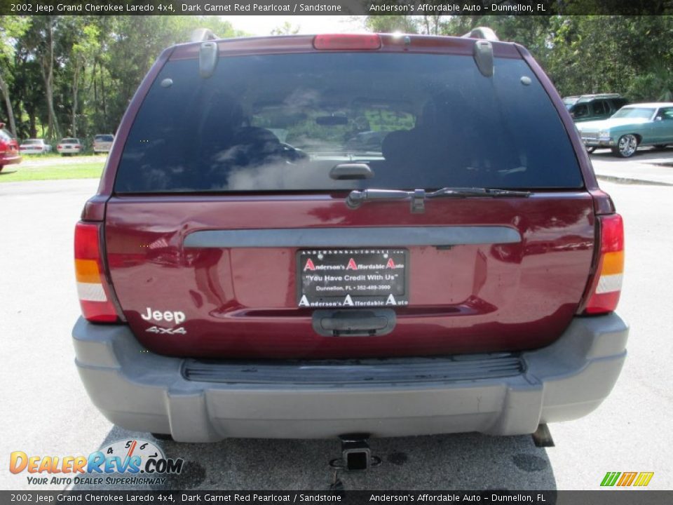 2002 Jeep Grand Cherokee Laredo 4x4 Dark Garnet Red Pearlcoat / Sandstone Photo #4