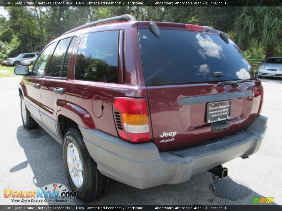 2002 Jeep Grand Cherokee Laredo 4x4 Dark Garnet Red Pearlcoat / Sandstone Photo #5