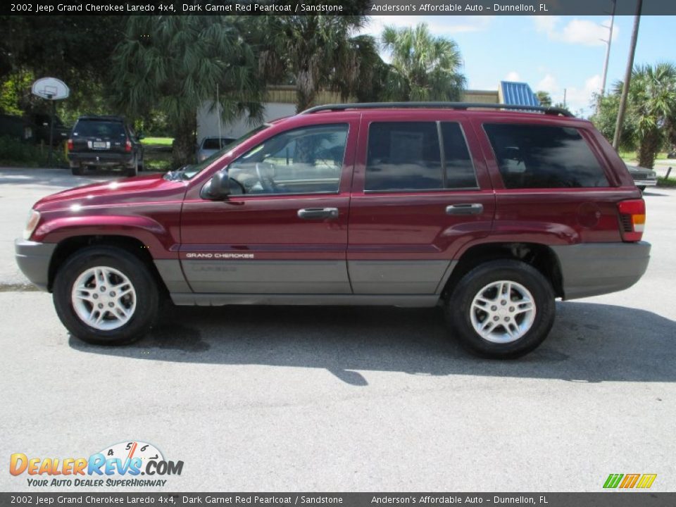 2002 Jeep Grand Cherokee Laredo 4x4 Dark Garnet Red Pearlcoat / Sandstone Photo #6