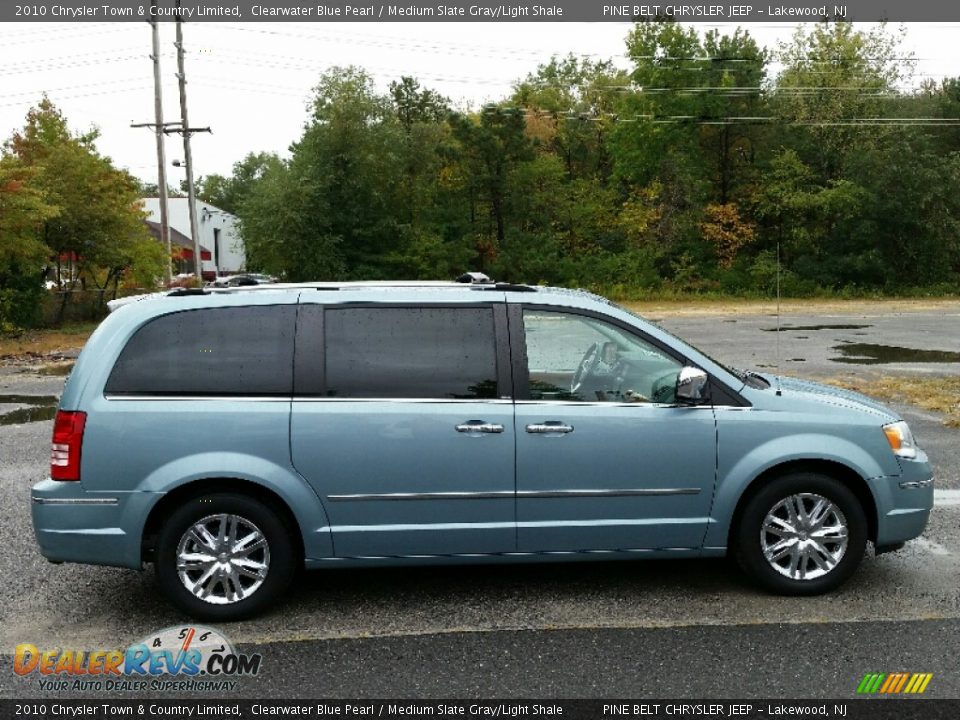 2010 Chrysler Town & Country Limited Clearwater Blue Pearl / Medium Slate Gray/Light Shale Photo #5