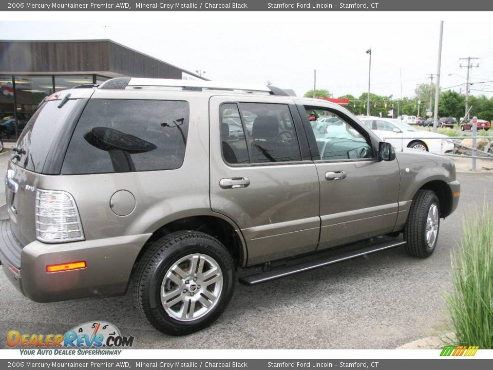 2006 Mercury Mountaineer Premier AWD Mineral Grey Metallic / Charcoal Black Photo #4