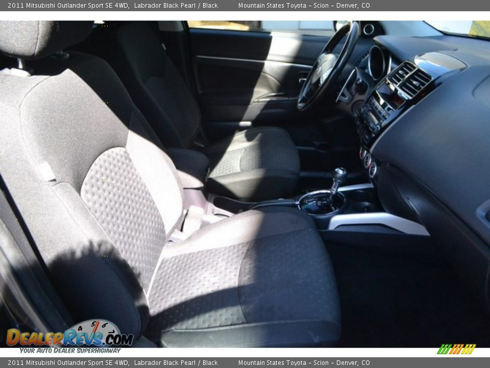 2011 Mitsubishi Outlander Sport SE 4WD Labrador Black Pearl / Black Photo #18