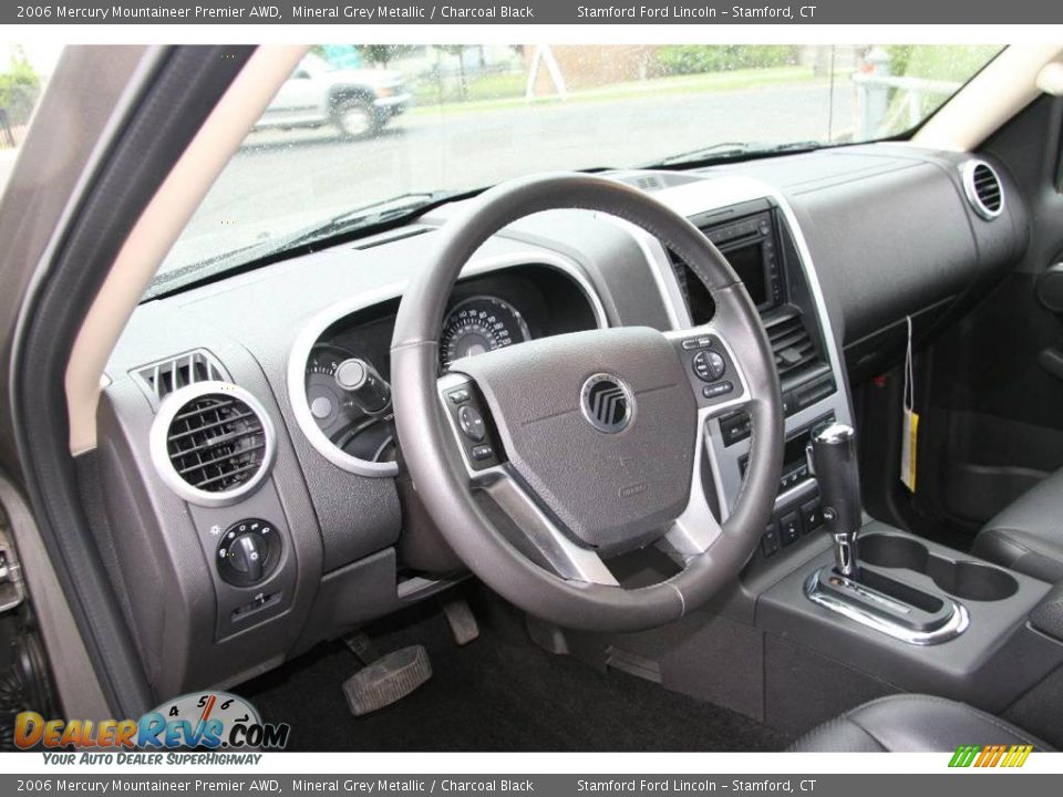 2006 Mercury Mountaineer Premier AWD Mineral Grey Metallic / Charcoal Black Photo #11