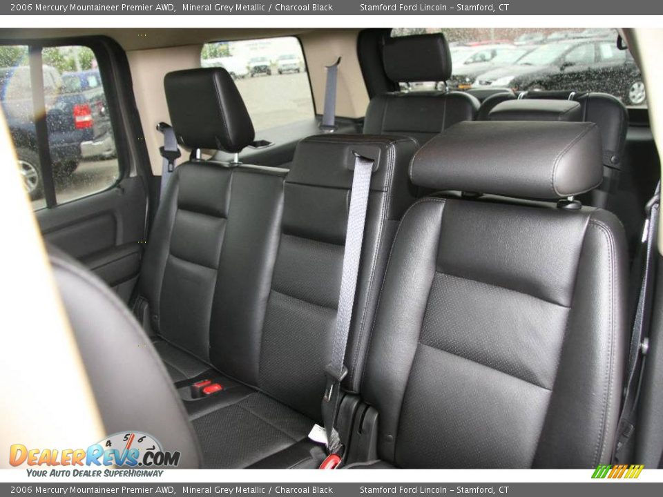 2006 Mercury Mountaineer Premier AWD Mineral Grey Metallic / Charcoal Black Photo #12