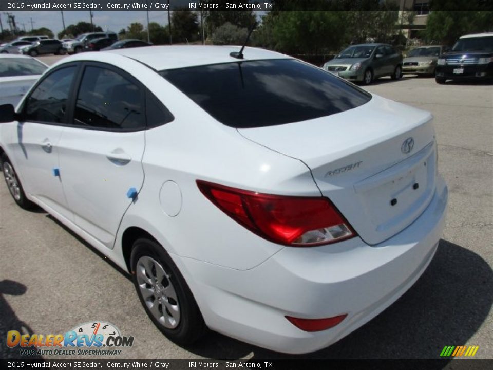 2016 Hyundai Accent SE Sedan Century White / Gray Photo #4