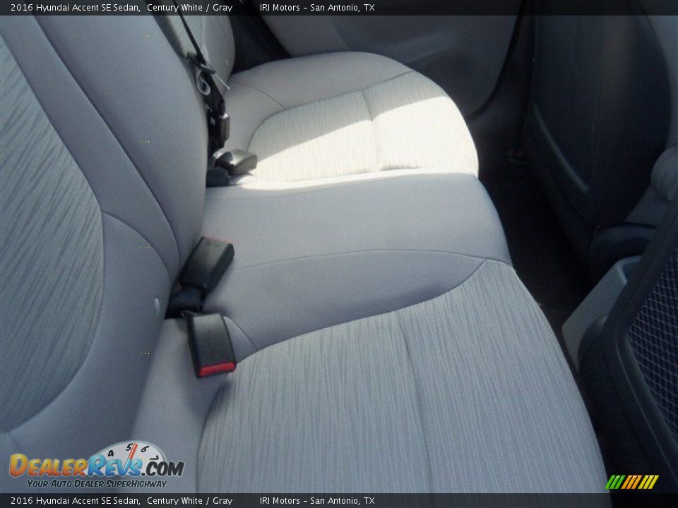 2016 Hyundai Accent SE Sedan Century White / Gray Photo #16
