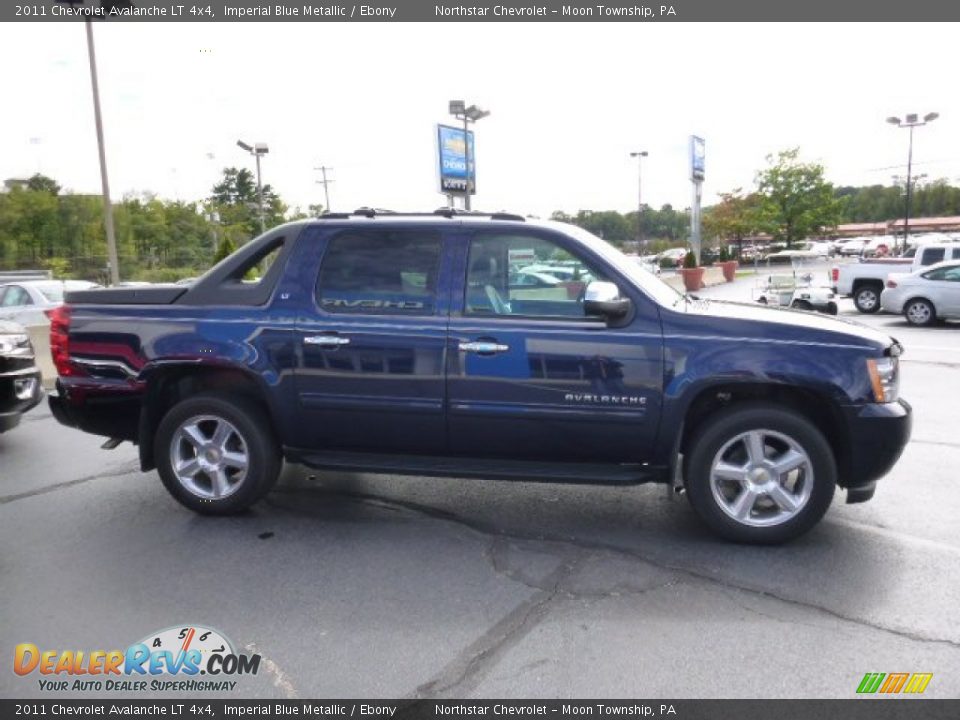 2011 Chevrolet Avalanche LT 4x4 Imperial Blue Metallic / Ebony Photo #6