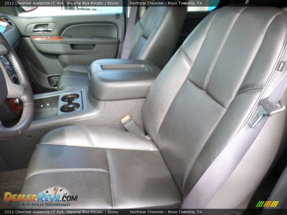 2011 Chevrolet Avalanche LT 4x4 Imperial Blue Metallic / Ebony Photo #12