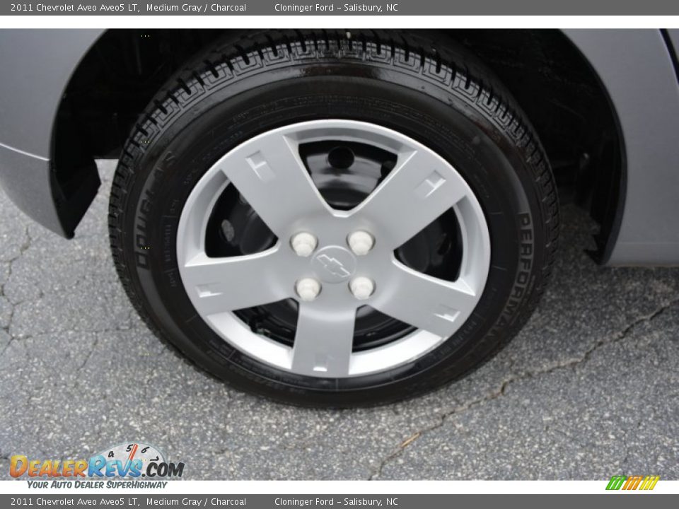 2011 Chevrolet Aveo Aveo5 LT Medium Gray / Charcoal Photo #8