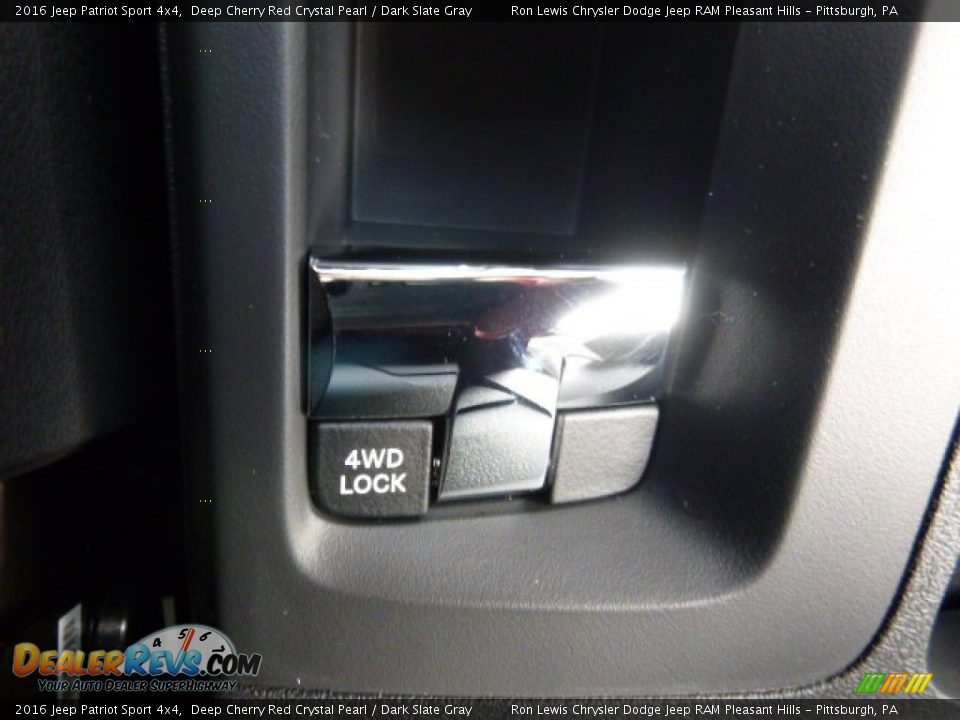 2016 Jeep Patriot Sport 4x4 Deep Cherry Red Crystal Pearl / Dark Slate Gray Photo #18
