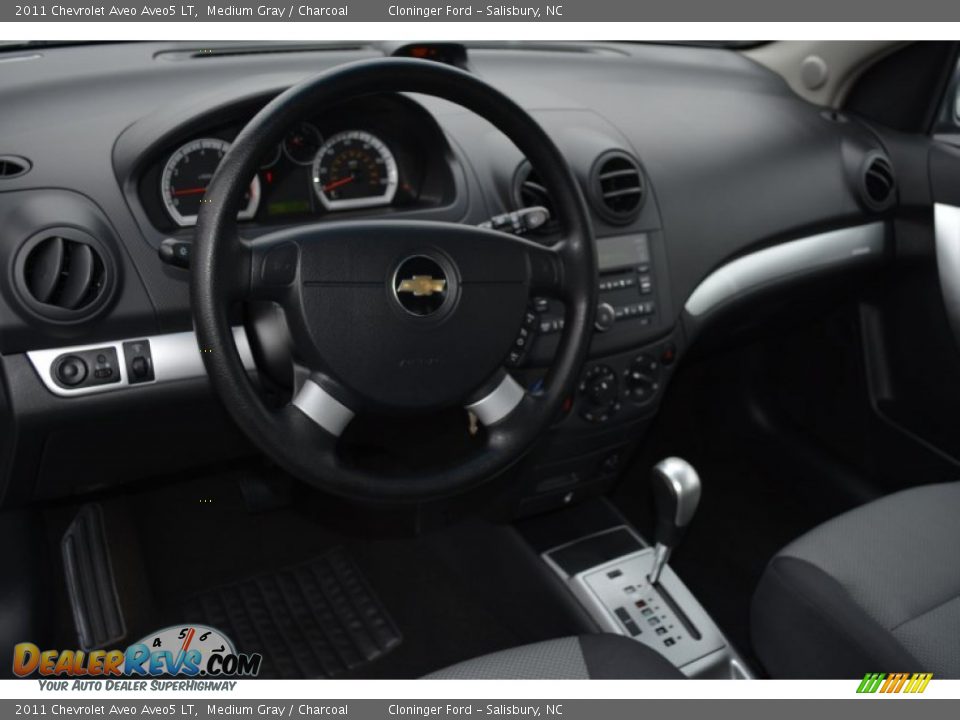 2011 Chevrolet Aveo Aveo5 LT Medium Gray / Charcoal Photo #11