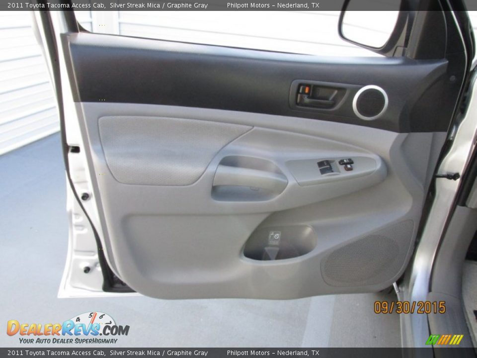 2011 Toyota Tacoma Access Cab Silver Streak Mica / Graphite Gray Photo #25