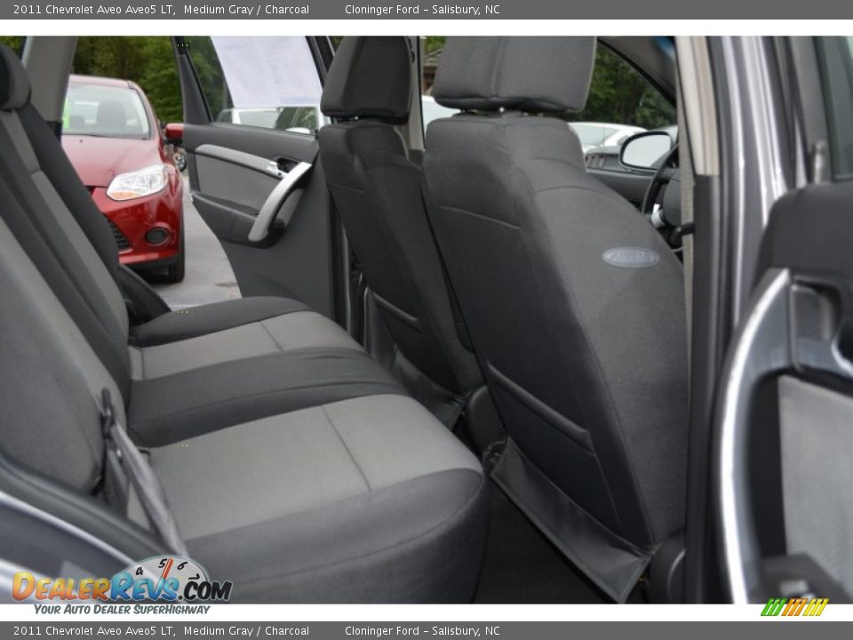 2011 Chevrolet Aveo Aveo5 LT Medium Gray / Charcoal Photo #15