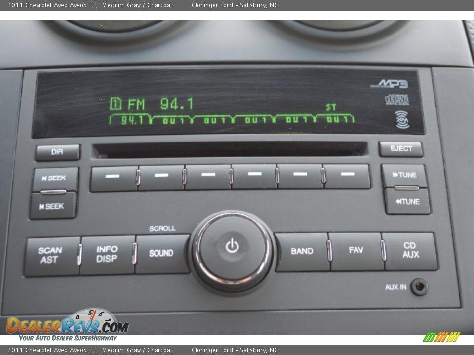 2011 Chevrolet Aveo Aveo5 LT Medium Gray / Charcoal Photo #18