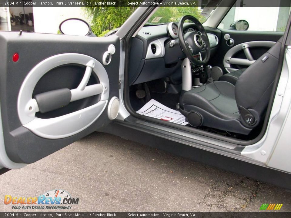 2004 Mini Cooper Hardtop Pure Silver Metallic / Panther Black Photo #10