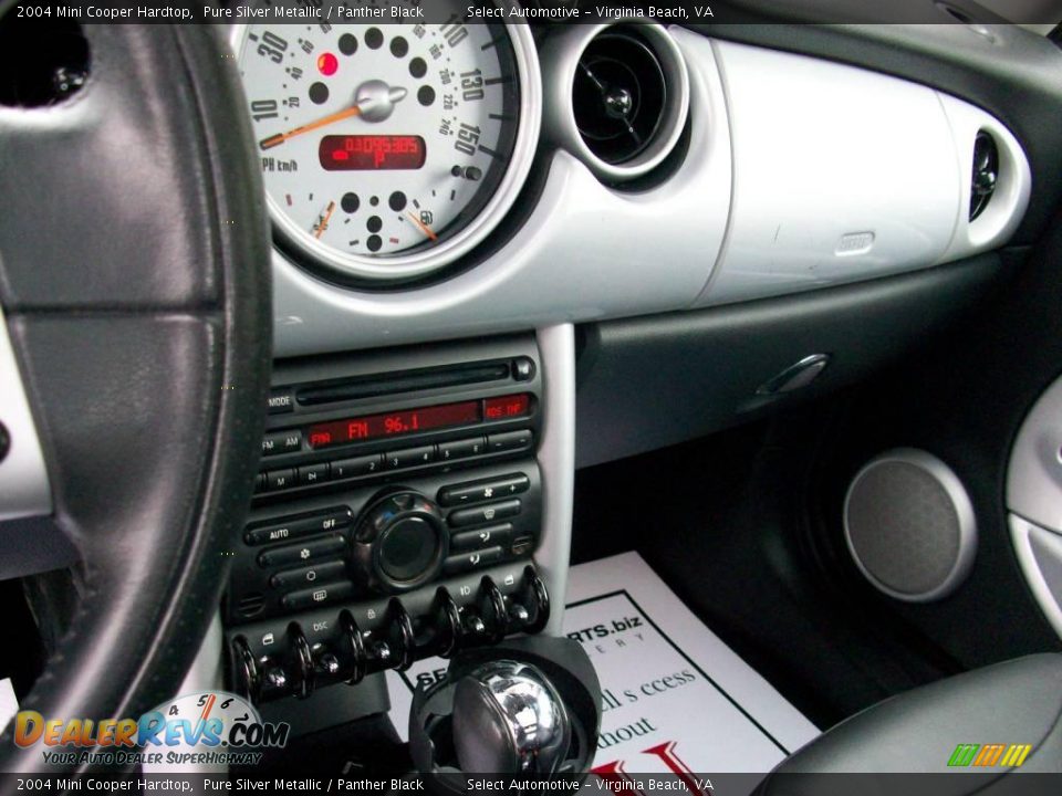 2004 Mini Cooper Hardtop Pure Silver Metallic / Panther Black Photo #12