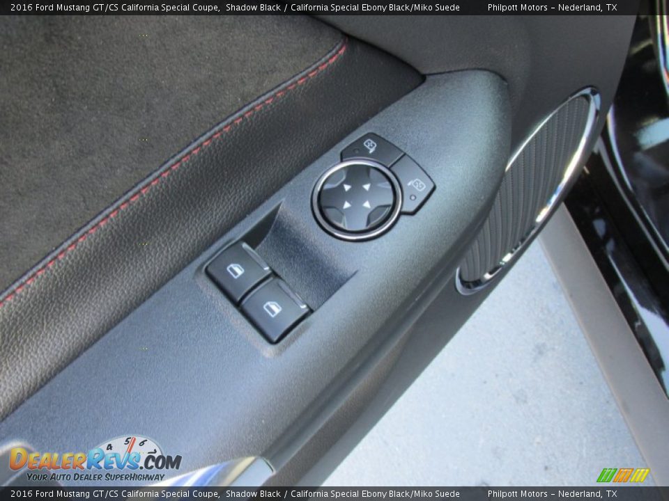 Controls of 2016 Ford Mustang GT/CS California Special Coupe Photo #18
