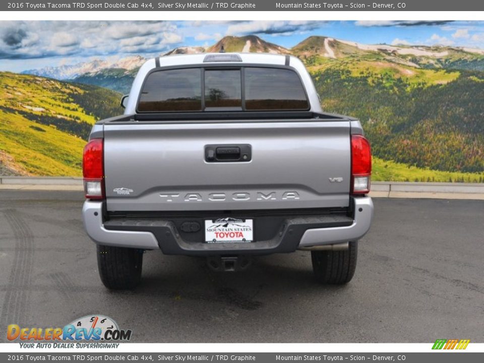 2016 Toyota Tacoma TRD Sport Double Cab 4x4 Silver Sky Metallic / TRD Graphite Photo #4