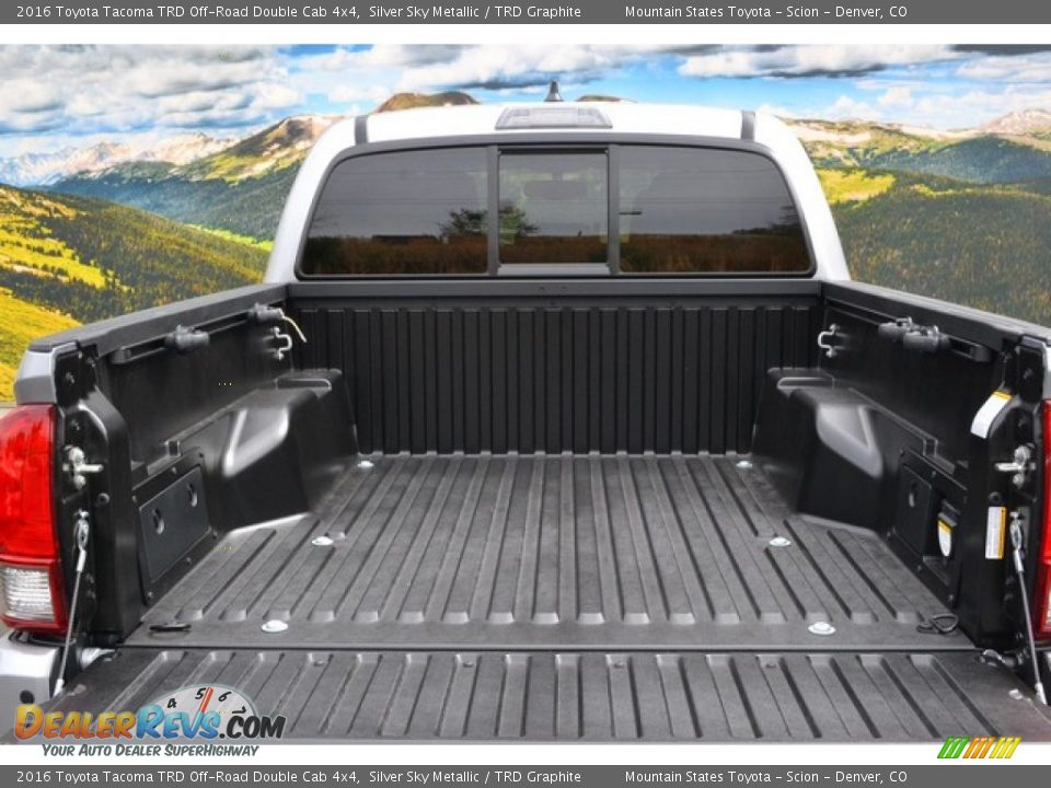 2016 Toyota Tacoma TRD Off-Road Double Cab 4x4 Silver Sky Metallic / TRD Graphite Photo #10